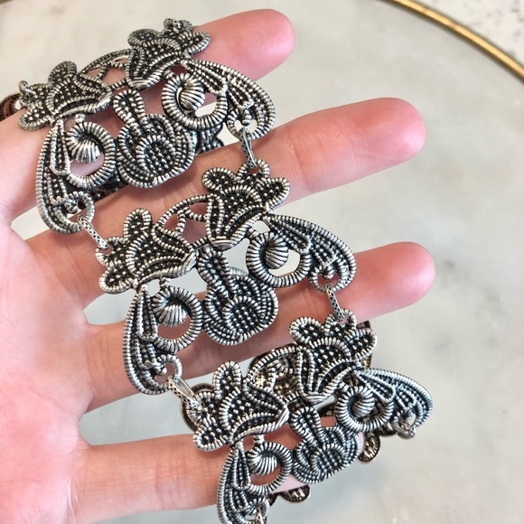 Premier Designs Jewelry - Vintage Ornate Design Bracelet